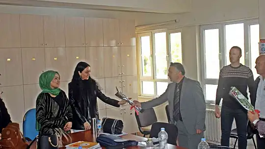 Başkan Çadırcı öğretmenlerin gününü kutladı