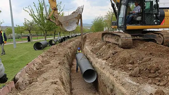 Başkan seçim öncesi söz vermişti, kent şantiye alanına döndü