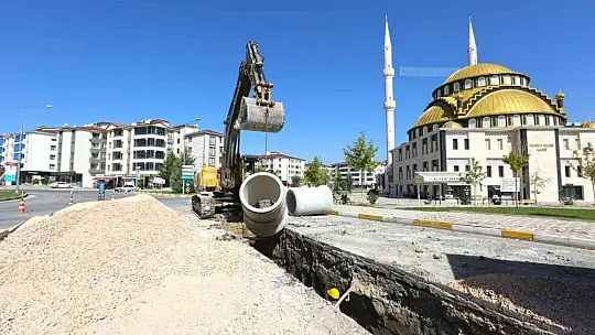 Başkan seçim öncesi söz vermişti, kent şantiye alanına döndü