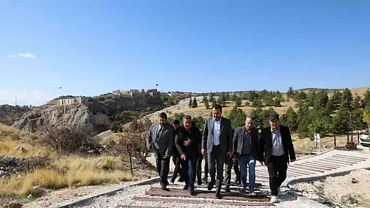 Başkan Şerifoğulları, 'Elazığ'ımıza duyduğumuz aşkla çalışmalarımıza devam ediyoruz'