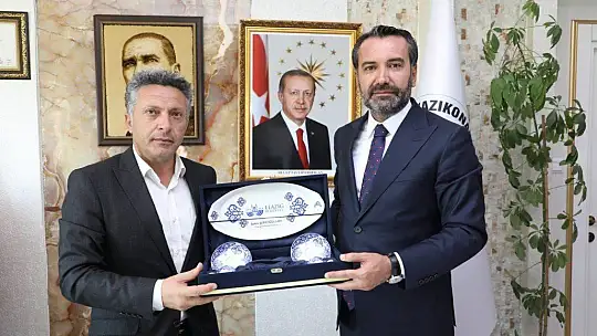 Başkan Şerifoğullarından anlamlı konuşma