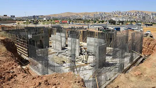 Başkan Şerifoğulları 'İlk günkü aşkla çalışıyor ve şehrimizin her köşesine hizmet götürmeye devam ediyoruz'