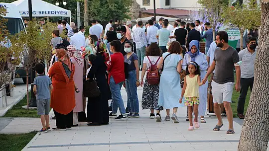 Başkan Şerifoğulları Elazığ depreminin yaralarını bir bir sarmaya devam ediyor
