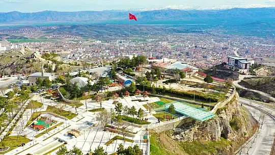 Başkan Şerifoğulları Elazığ depreminin yaralarını bir bir sarmaya devam ediyor