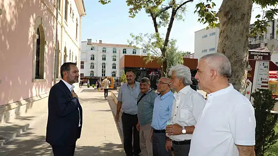 Başkan Şerifoğulları vatandaşlarla bir araya geldi