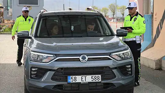 Bayram tatili dönüşünde trafik denetimleri arttı