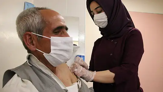 Bayramı hastanede geçiren sağlıkçılar anlattı, yüzler farklı talepler aynı dikkat
