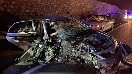 Belediye Başkanı kaza yaptı, araç hurdaya döndü: 7 yaralı
