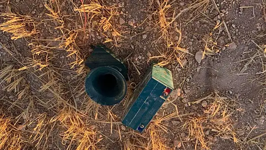 Bıldırcın yakalamak için 100 metrelik kaçak ağ çektiler