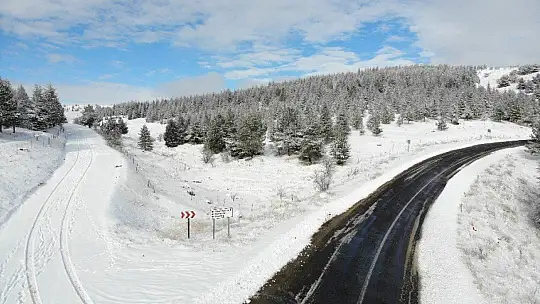 Bin 200 rakımlı Harput'ta kar güzelliği
