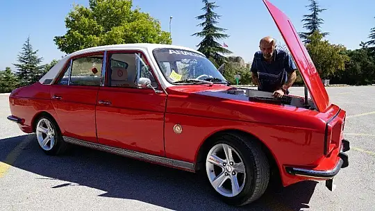 Bin TL'ye aldığı hurdadan muhteşem bir otomobil çıktı