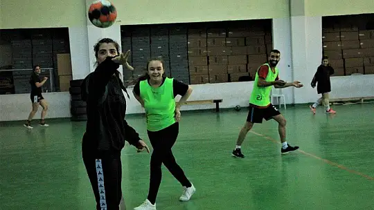 Bir başarı hikayesi 'Demir Kızlar'
