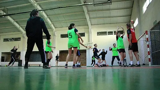 Bir başarı hikayesi 'Demir Kızlar'