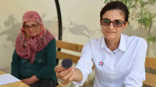 Bu köy 20 yıldır kadın muhtara emanet
