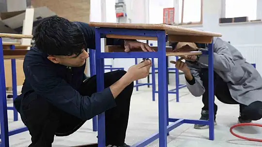 Bu lise fabrika gibi çalışıyor: Bir yılda 5 milyon ciro