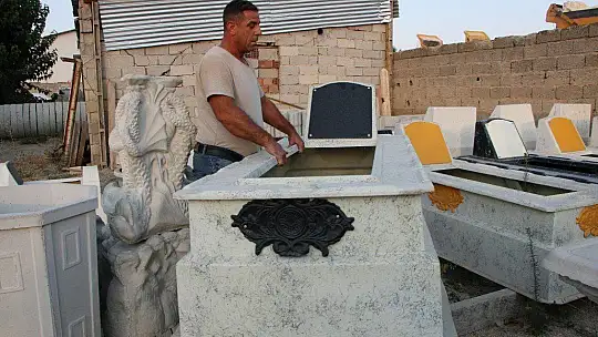 Bu mezarlar 'kolaylığı' ile dikkat çekiyor