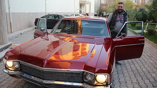 Bu otomobil 50 yaşında, fiyatı ev değerinde