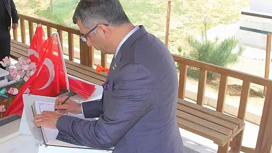 CHP'li Erol şehit Fethi Sekin'i andı