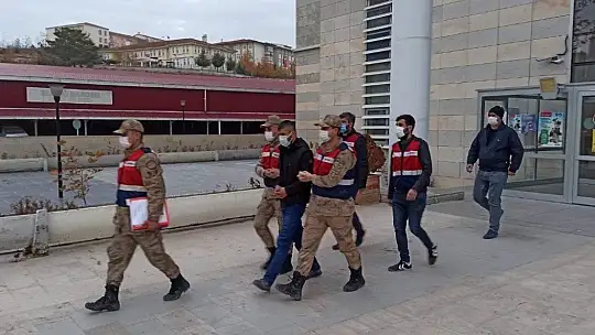 Cinayet ve 5 suçtan 70 yıl cezası bulunan şahıs yakalanıp, tutuklandı