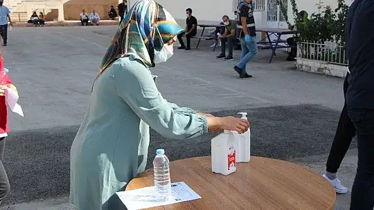 Covid-19 tedbirleri kapsamında KPSS heyecanı