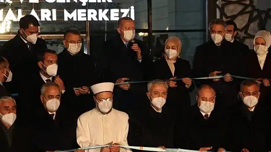Cumhurbaşkanı Erdoğan: 'Bu etkinliklerle birlikte inanıyorum ki İpekyolu çok farklı ses getirecek'