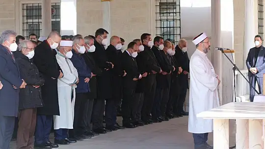 Cumhurbaşkanı Erdoğan, Hafız Abdullah Nazırlı'nın cenaze namazına katıldı