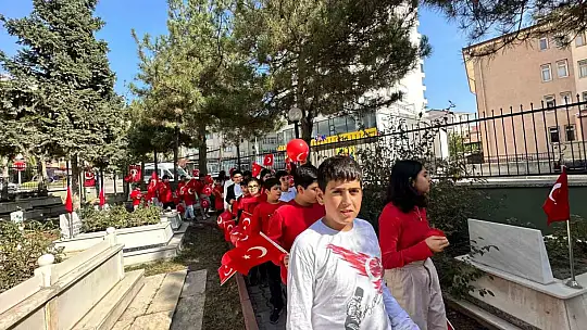 Cumhuriyet'in 100. yılında coşku, hüzün ve gurur bir arada