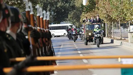 Cumhuriyetin 97. yılı Elazığ'da coşkuyla kutlandı
