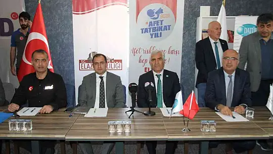 DATÜB Genel Sekreteri Uçar, Ahıska Türkleri ile bir araya geldi