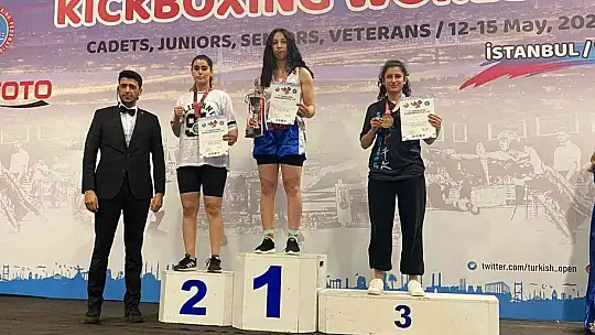 Deniz Şengür dünya 2.'si oldu