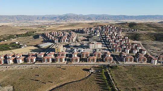 Deprem sonrası Elazığ'da 24 bin 83 konut inşa edildi