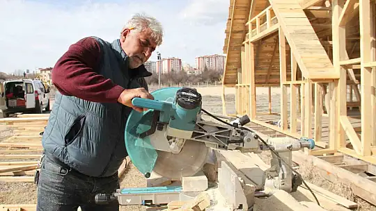 Deprem sonrası vatandaşlar bungalov evlere yöneldi