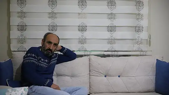 Hepimiz Yine O Enkazın İçerisindeyiz