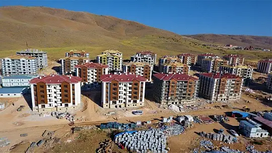 Depremden 6 ay geçti, binlerce konut yükselmeye başladı