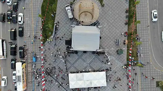 Depremi yaşayan Malatya'dan Elazığ'a vefa otobüsü