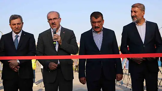 Depremi yaşayan Malatya'dan Elazığ'a vefa otobüsü