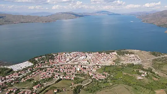 Depremin merkezi Sivrice'de dönüşüm sürüyor