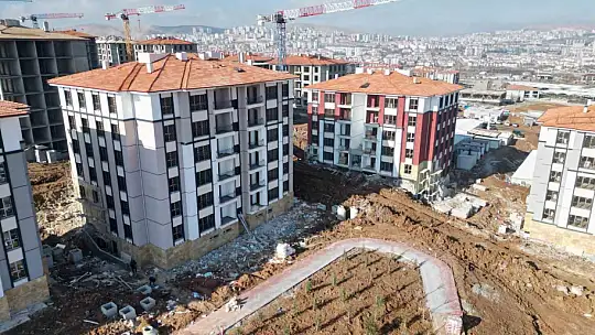Depremzedeler konutlarına kavuşmak için artık gün sayıyor