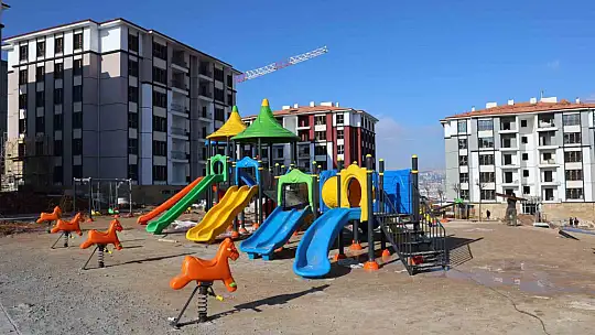 Depremzedeler konutlarına kavuşmak için artık gün sayıyor