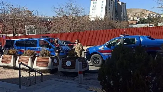 Depremzedeler yerleşmeden kombileri çalındı, 2 şüpheli tutuklandı