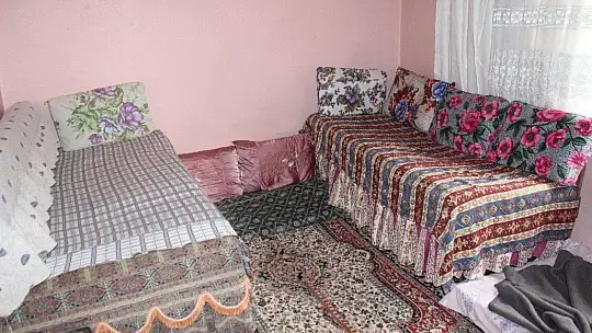 Devletin şefkatli eli depremzede aileye dokundu