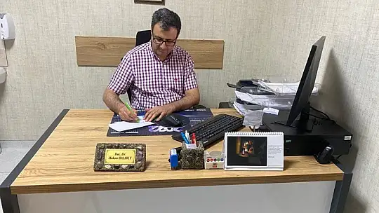 Doç. Dr. Balıbey: 'Sınava bilgi olarak iyi hazırlanmak ve zamanı yönetmeyi öğrenmek gerekiyor'