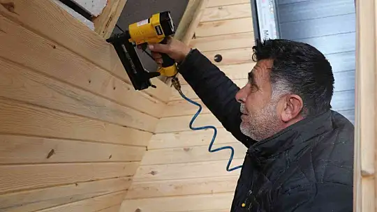 Doğu ve Güneydoğu Bölgesinin tek bungalov fabrikasını kurdu..