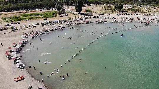 Doğunun gizli denizi Hazar'da bayram yoğunluğu
