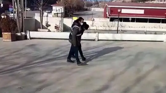 28 Suç Kaydı Olan Dolandırıcı Yakalandı!