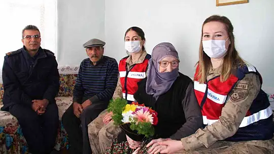 Dosta güven düşmana korku salan jandarma ekiplerinden anlamlı proje