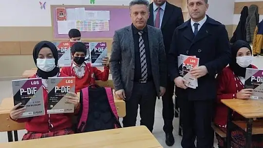 Adaklı ve Kiğı ilçelerine destek