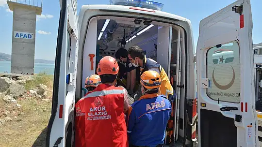 Eğitimcilerden gerçeği aratmayan deprem tatbikatı