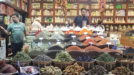 Elazığ'a has baharatlar vatandaştan tam puan alıyor