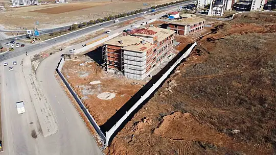 Elazığ Belediyesi tarafından inşa edilen okulda sona yaklaşılıyor
